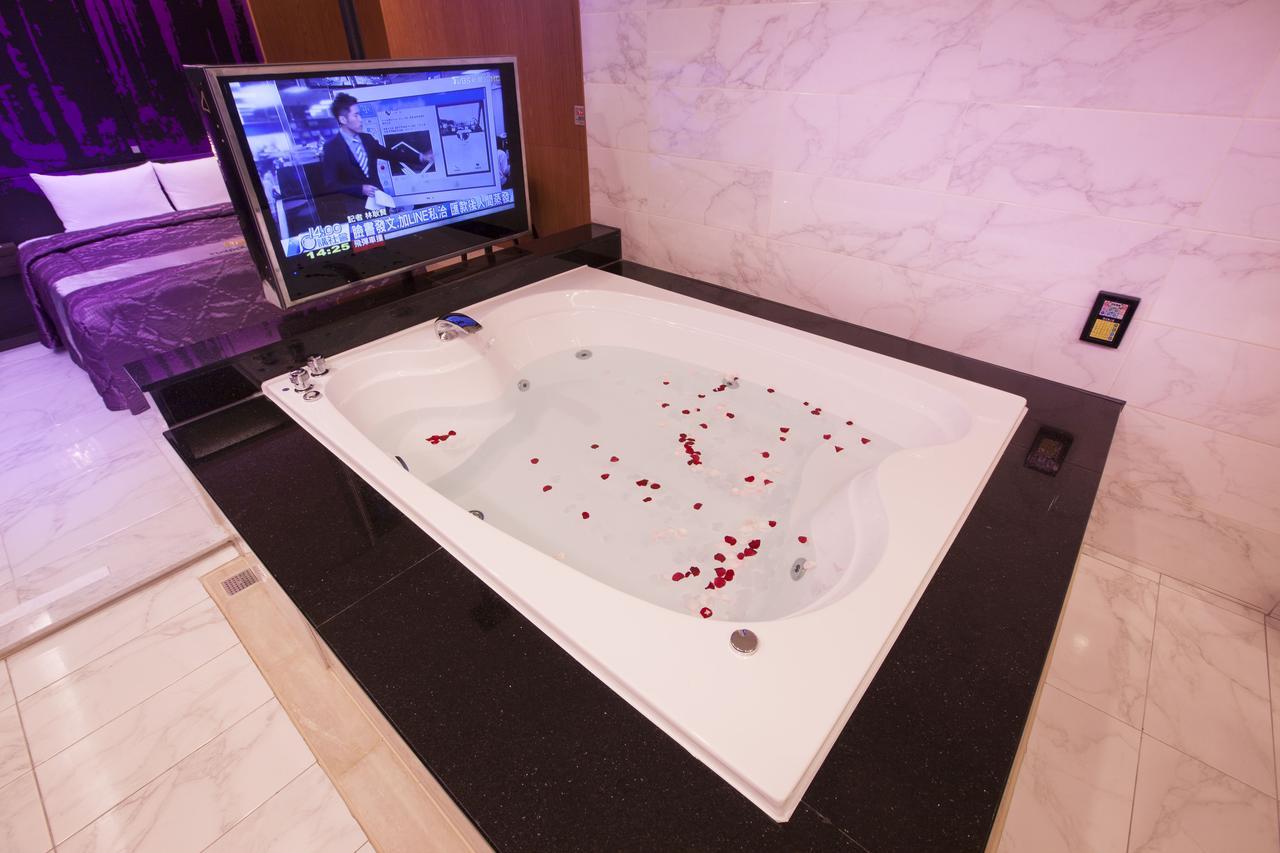 Foxdou Business Motel Тайнан Екстериор снимка